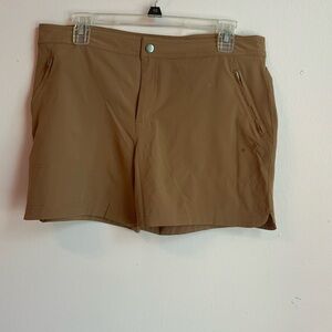 Reel Legend Shorts size 8